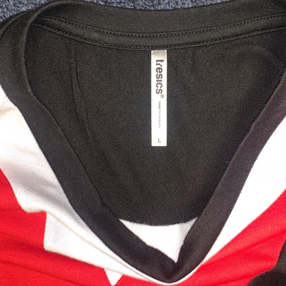 Black/Red/White Sweater - Picture 2 of 2